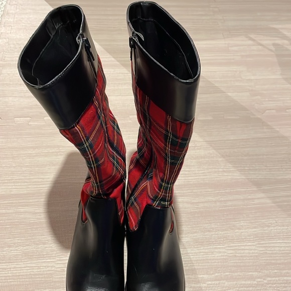 Women’s Tartan Riding Boots - Picture 5 of 11